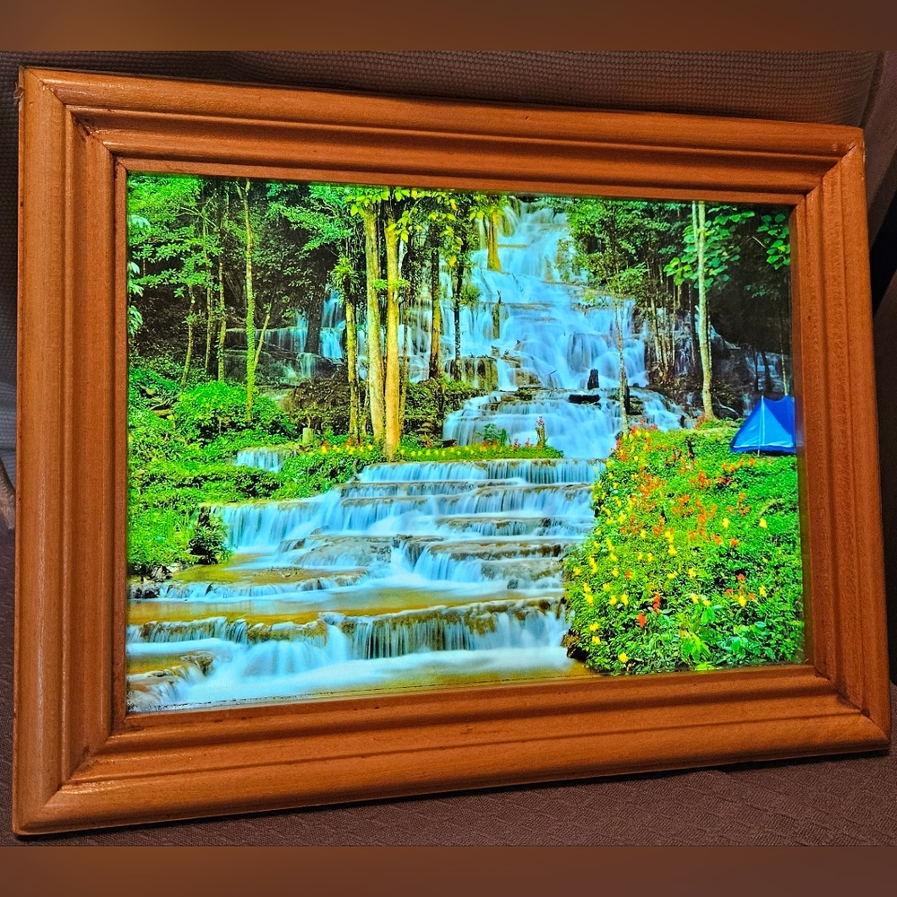 Scenic 9" x 12" lighted picture with motion *works * (gd)
